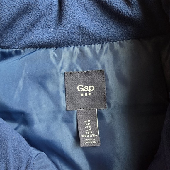 Gap Women's Striped Blue Puffer Vest Color Block Red Pink Size Medium - Picture 2 of 5